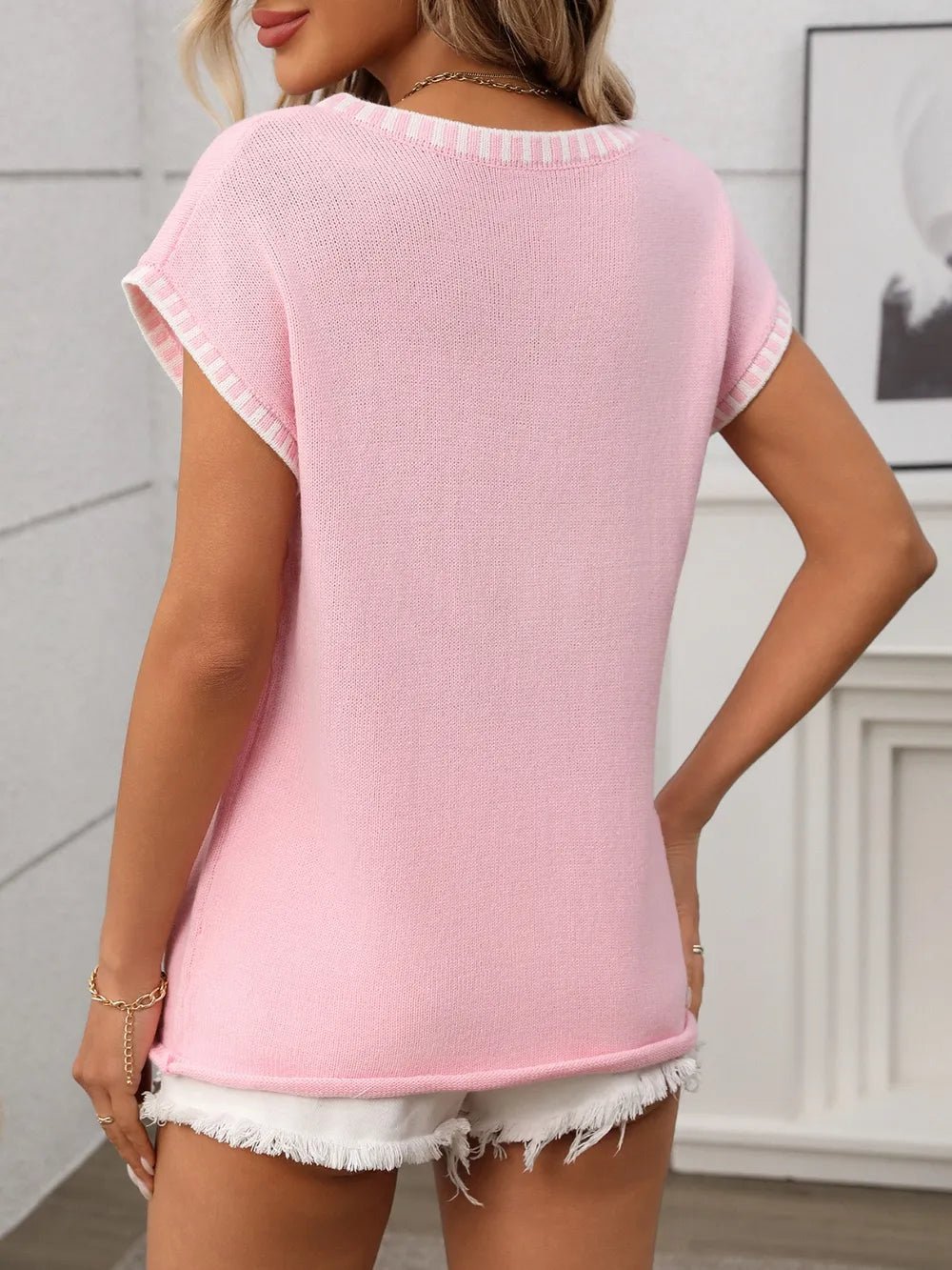 Contrast Trim V - Neck Short Sleeve Knit Top - Bubblesandpetals